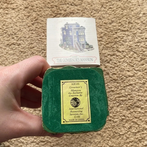 Liberty Falls Palace The Governors Mansion. Vintage - Picture 5 of 10